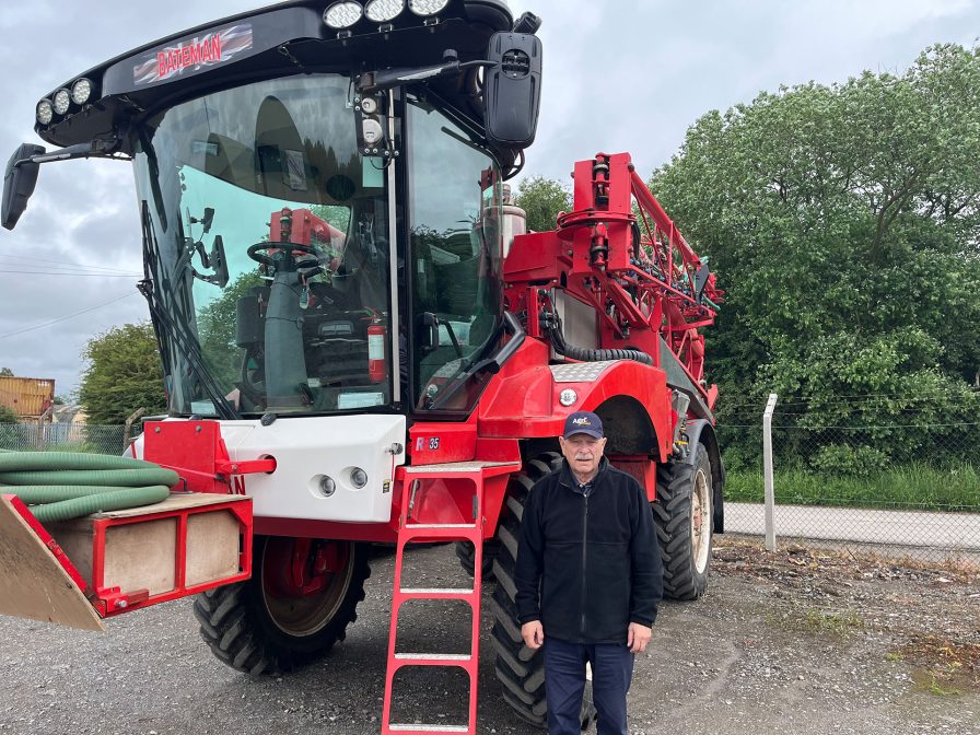 chris-shepherd chris shepherd of cs arable services with his rb35