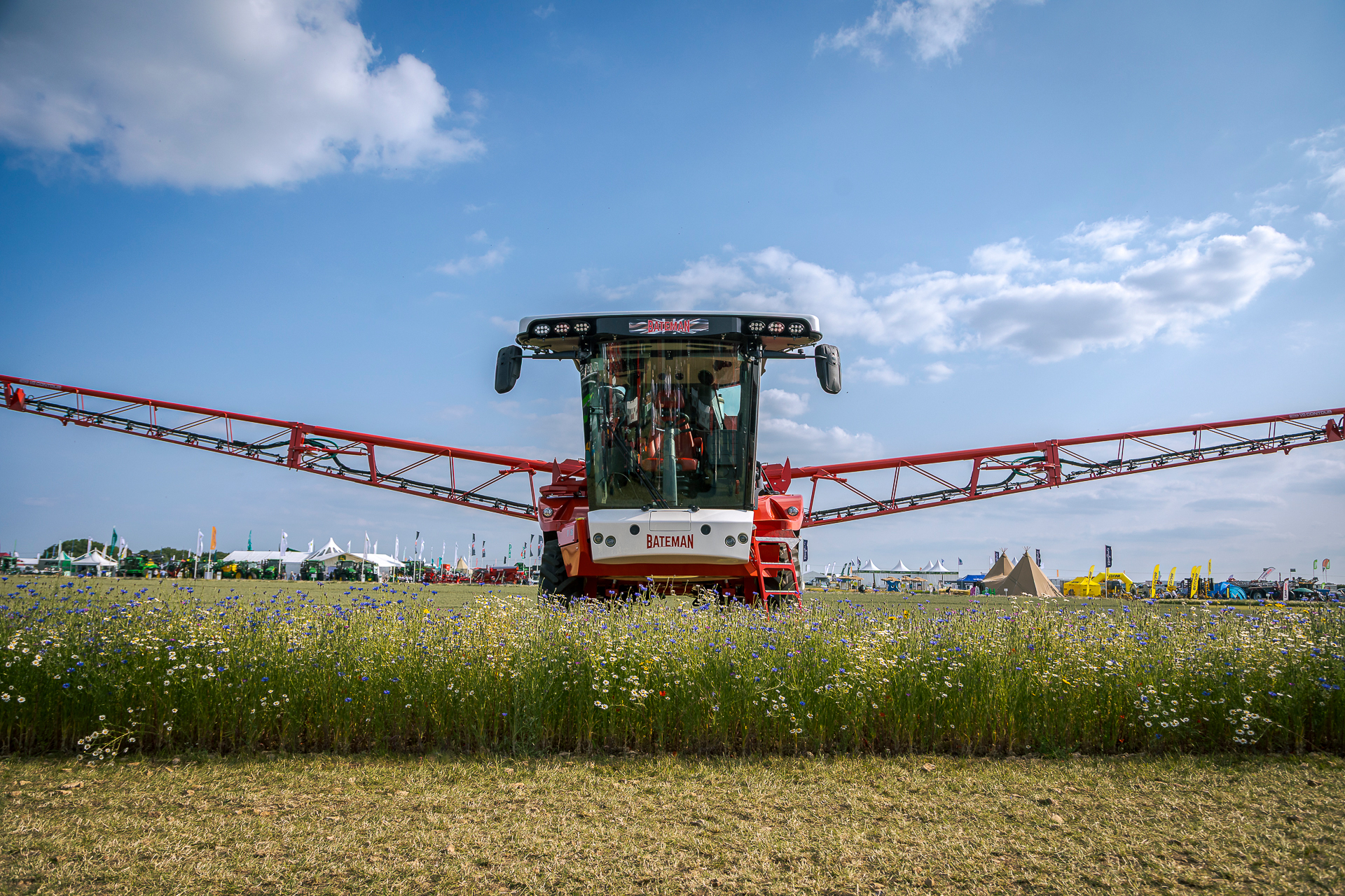bateman-rb35-crop-sprayer-at-cereals-2025 bateman rb35 on show at cereals 2025