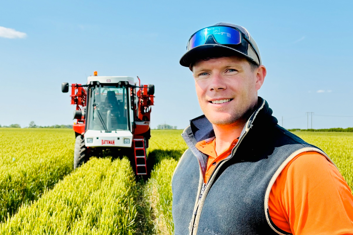 spraying alive interviews