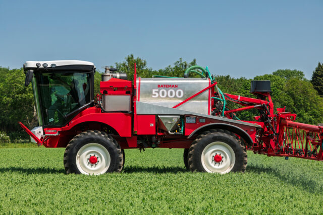 bateman-rb50-crop-sprayer Bateman RB50 self propelled crop sprayer